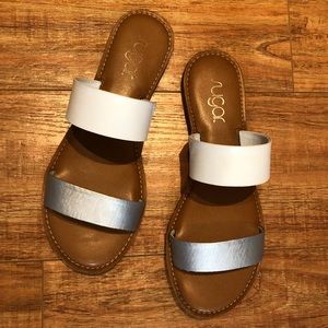 Sugar sandals